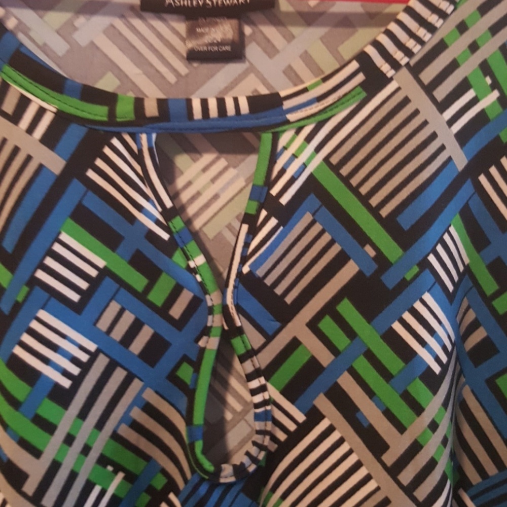 Blouse - Picture 5 of 5